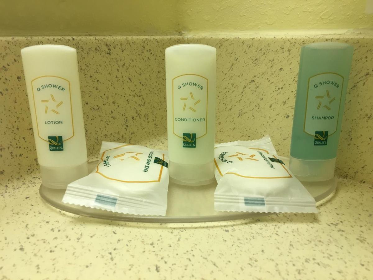 Quality Inn & Suites Ridgeland Bagian luar foto