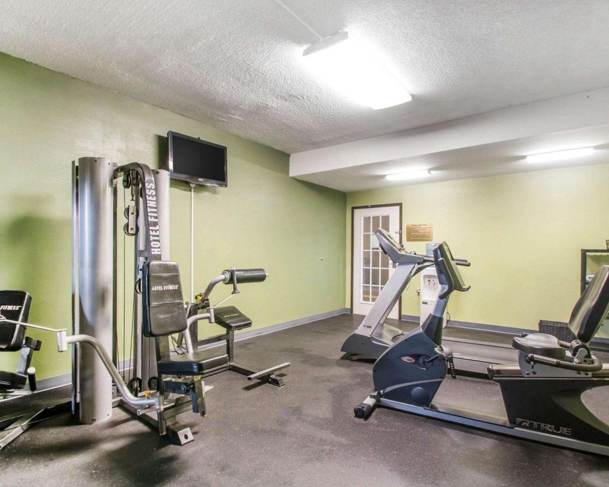 Quality Inn & Suites Ridgeland Bagian luar foto