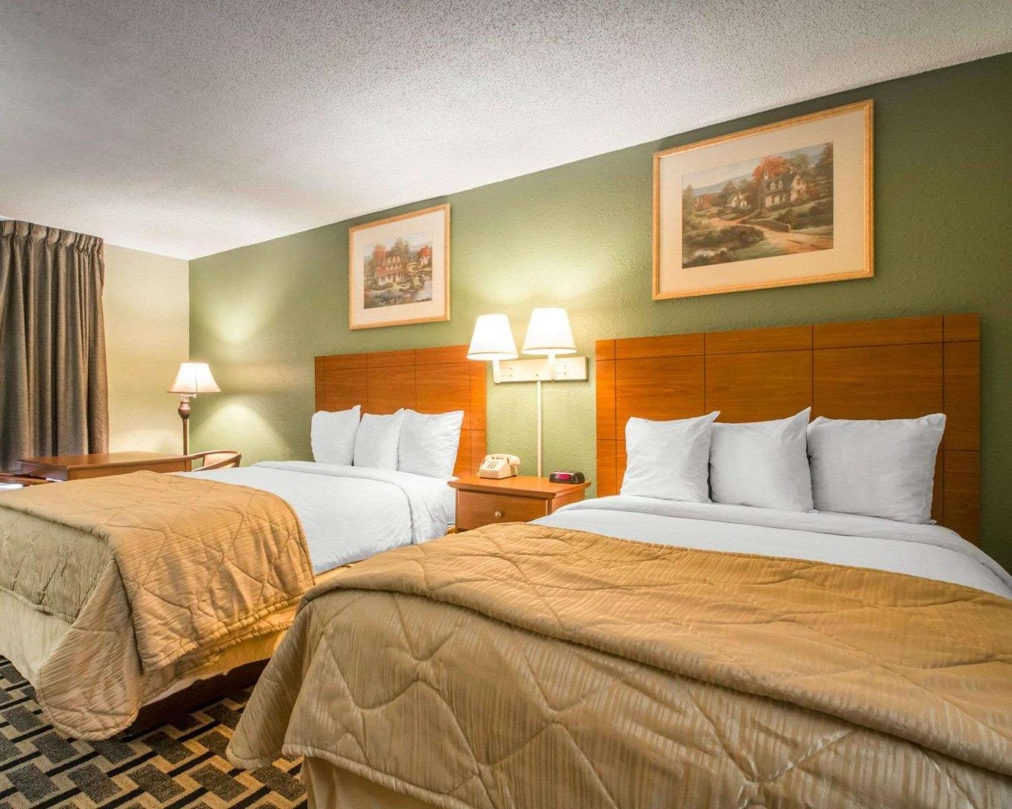 Quality Inn & Suites Ridgeland Bagian luar foto